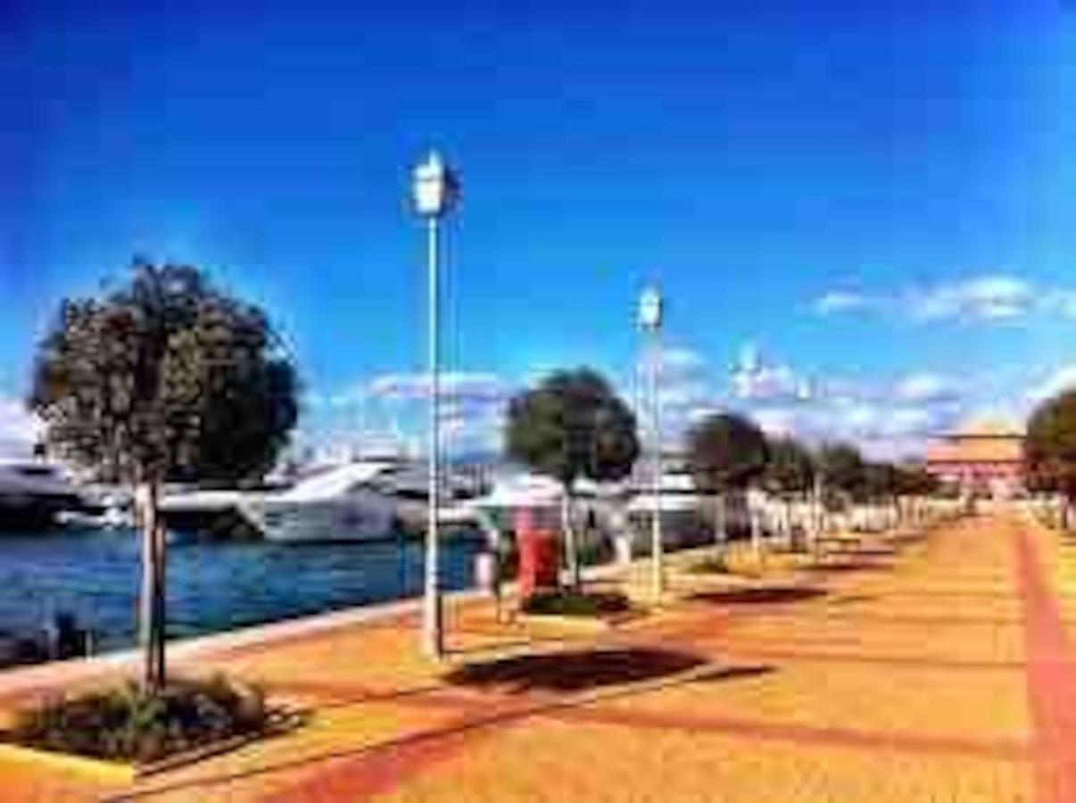 Paleo Faliro Athens Fully Equipped 2 Bedrooms 90 Sqm Big Apartment 200M To Free Beach Dış mekan fotoğraf